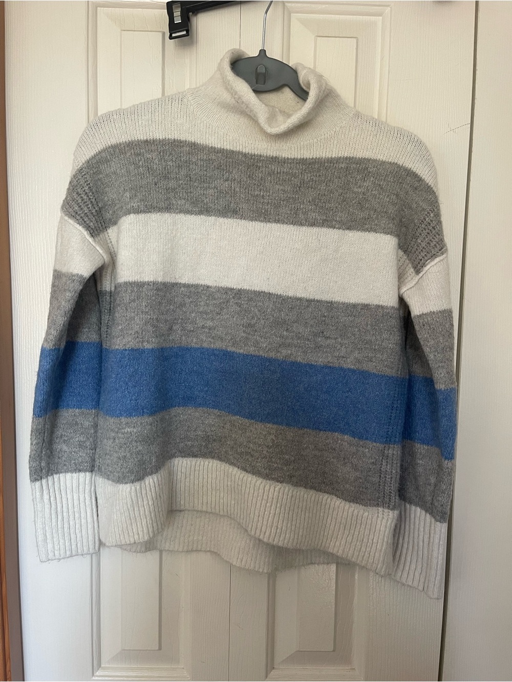GAP Striped Cowl Neck Sweater in White, Gray & Blue